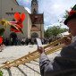 Pfingsten 2011 mit Alphornbläsern auf dem St.-Mang-Platz