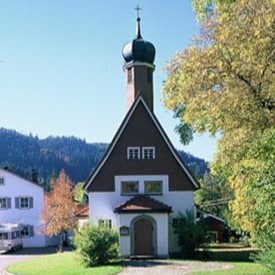 Blick auf die Evang. Kapelle in Seltmans