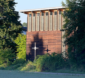 Außenansicht Auferstehungskirche