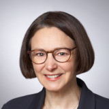 Dekanin Dorothee Löser