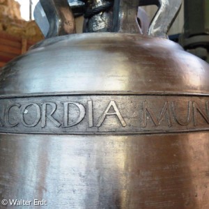 Die Glocke "Concordia mundi"